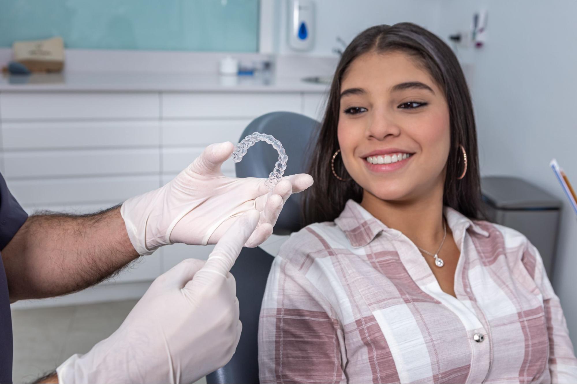 What Is the Process of Getting Fitted for Custom Clear Aligners?