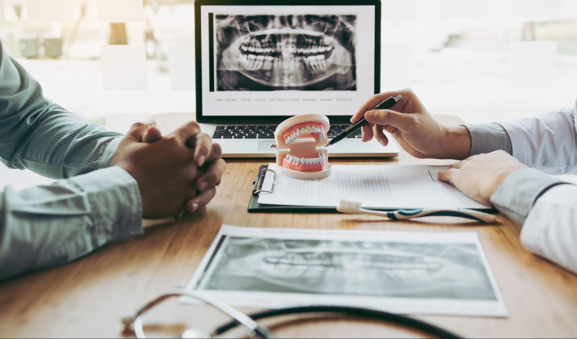 7 Signs It&rsquo;s Time to Visit an Orthodontist